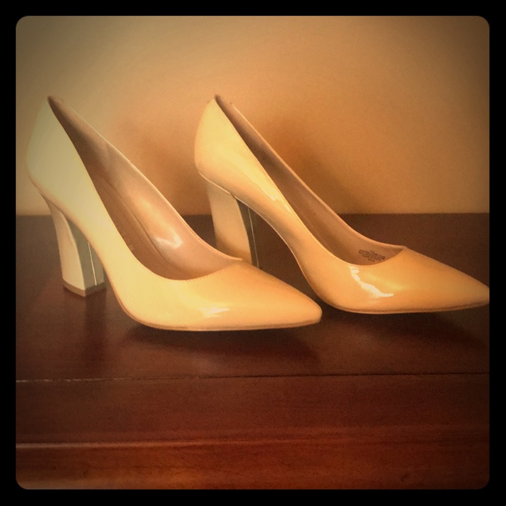 Paris Hilton Cream Patent Leather Heels